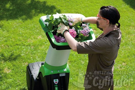 переработка растений садовым измельчителем электрическим