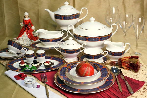 Купить набор тарелок в интернет-магазине manikyrsha.ru недорого с доставкой по Москве и России