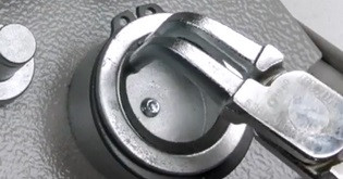 Щипцы-съемники для демонтажа и монтажа стопорных колец как выбирать инструмент
